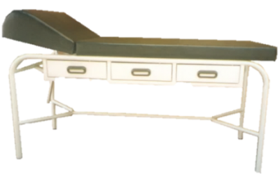 CHASELONG DE EXAMEN  CON TRES CAJONES